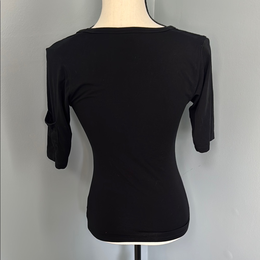 Oakley Women’s Black Fitted 1/2 Sleeve Top Sz S - Picture 4 of 6